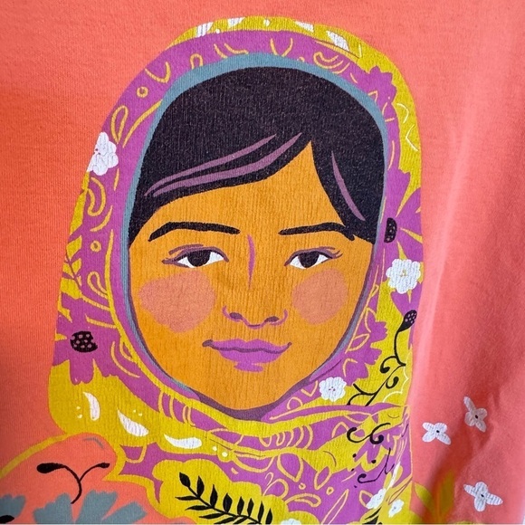 Piccolina Malala Yousofzai Crusader for Girls Education Tee Shirt Size 12 - Picture 2 of 5